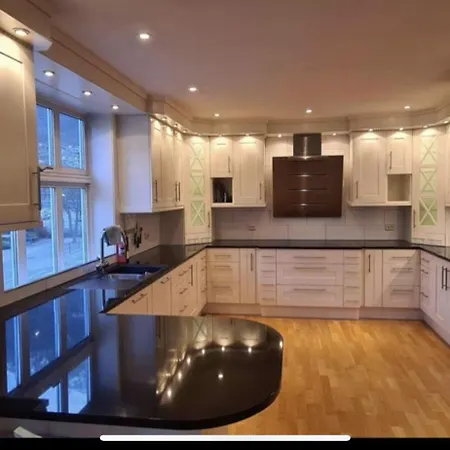 Odda Central Apartment شقة أودا