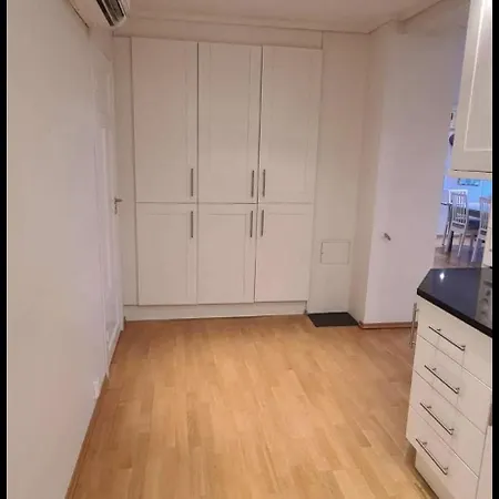 Odda Central Apartment Apartmán *